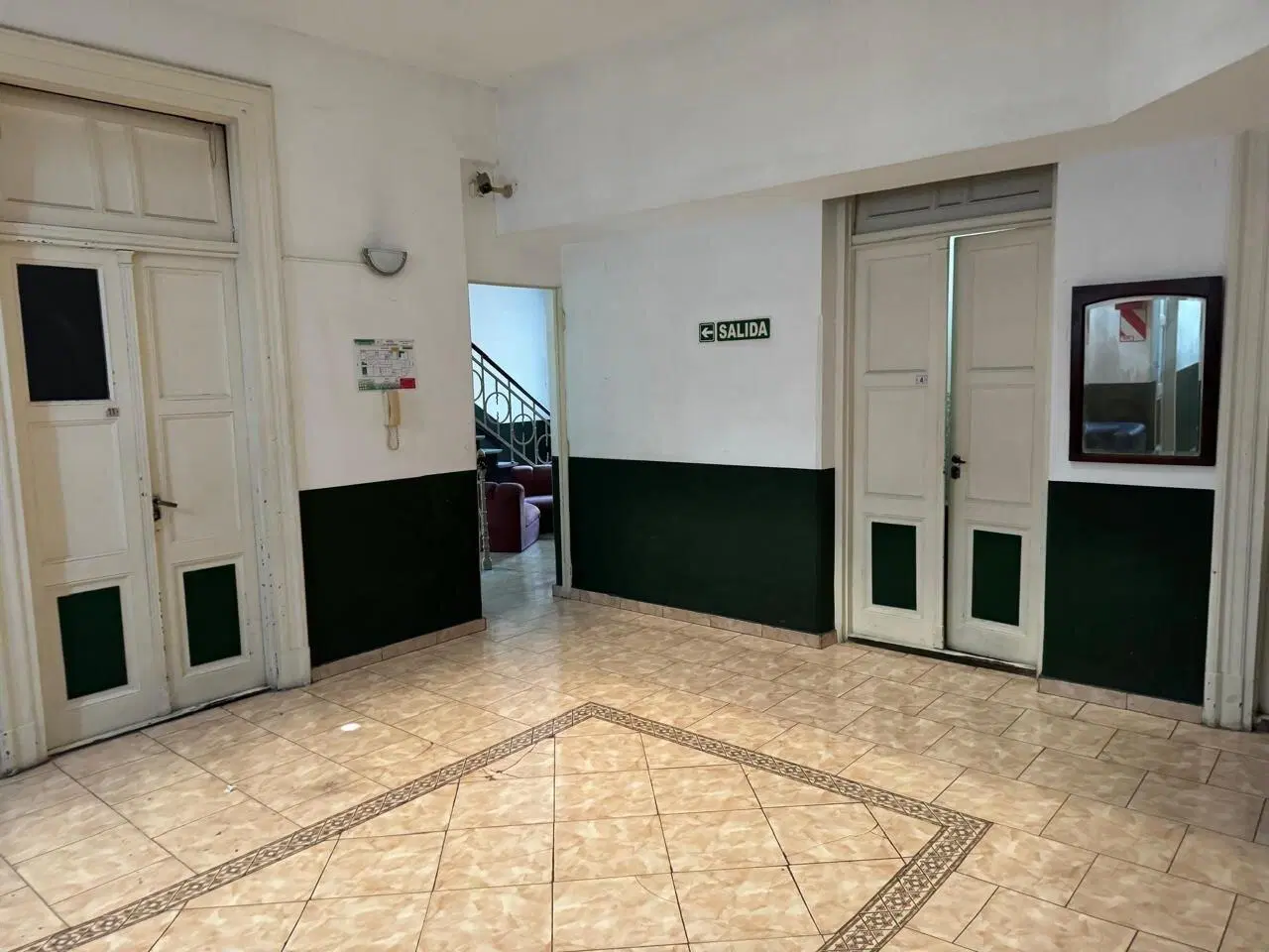 Hotel con locales en venta en Constitución, Capital Federal 4