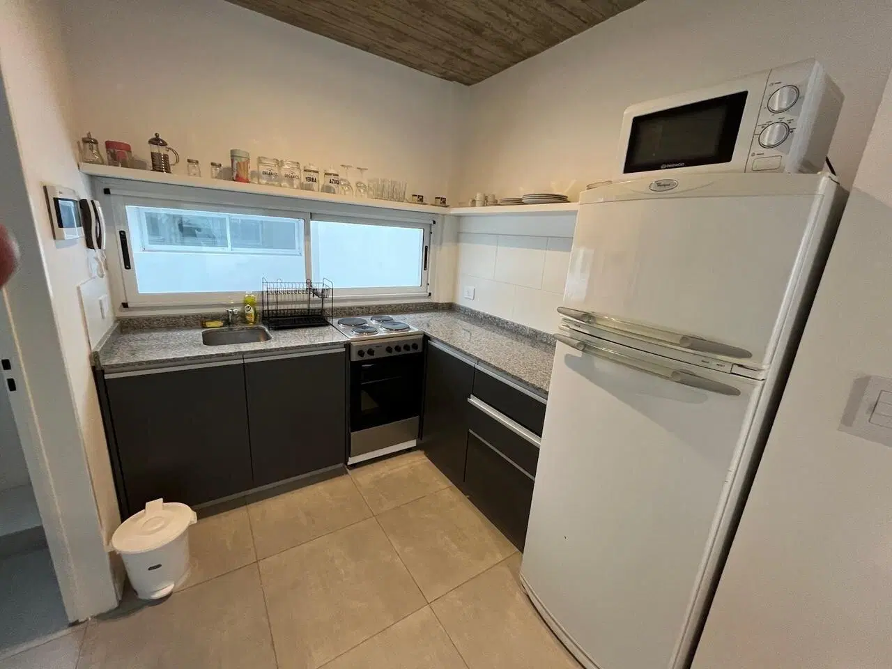 VENTA PH 3 AMBIENTES CON TERRAZA BARRACAS 2