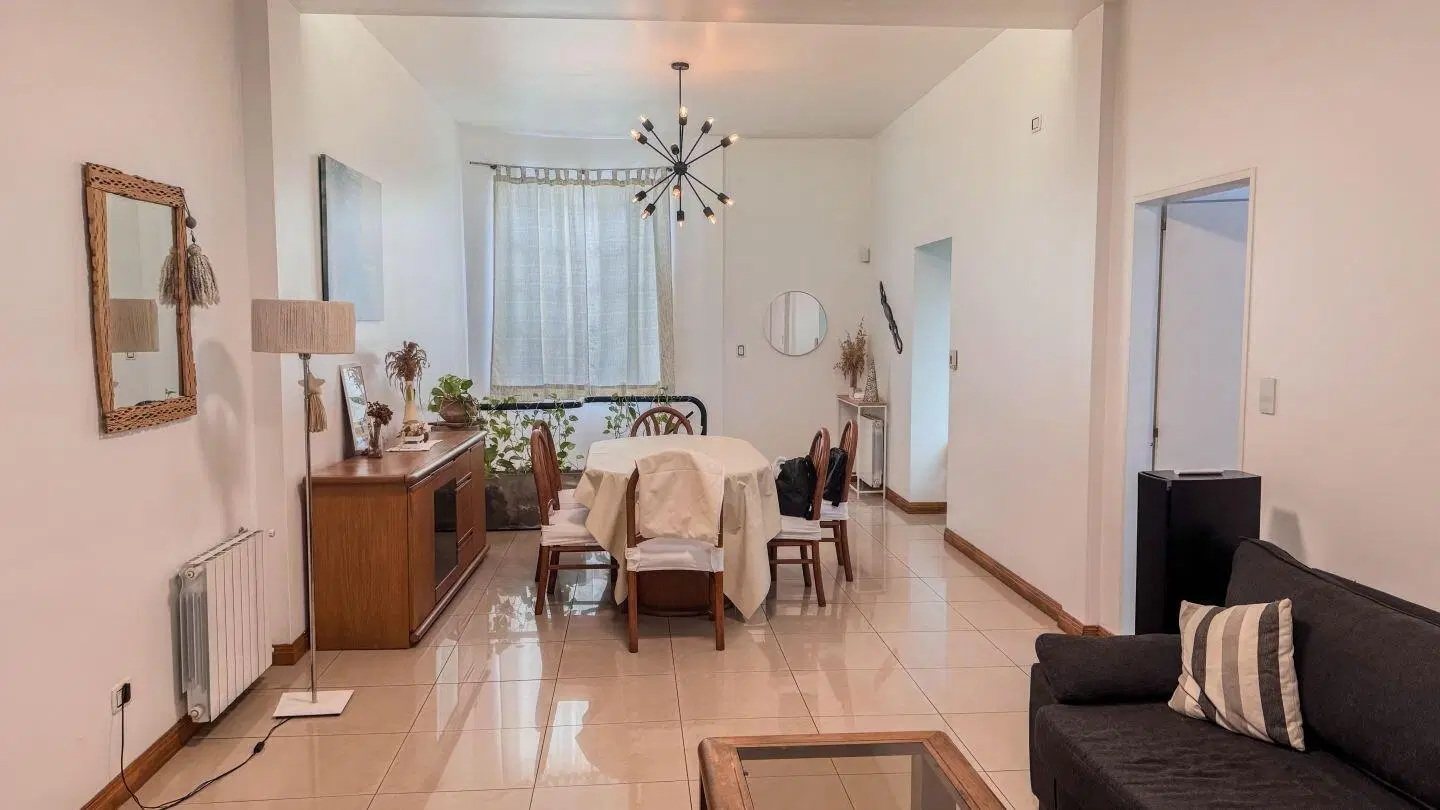 ESPECTACULAR CASA EN VENTA 6 AMBIENTES CON TERRAZA 2