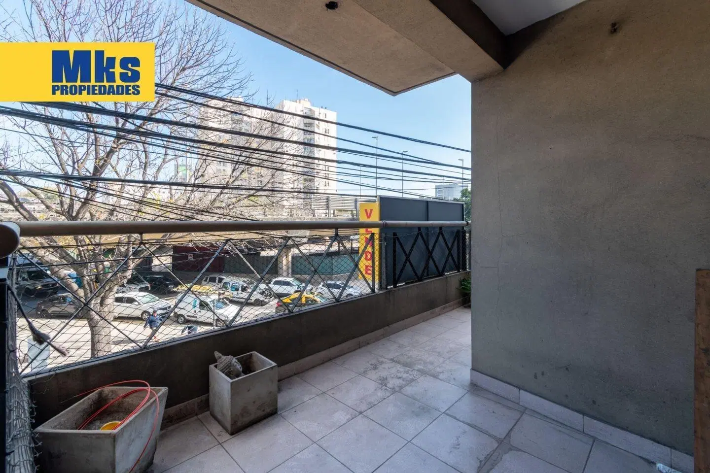 Venta. 3 ambientes. Balcon . Barracas. 5