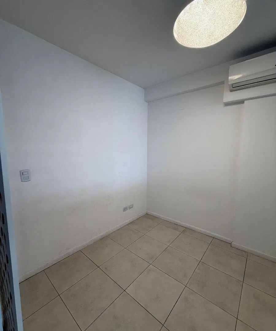 Departamento de 2 ambientes con amenities sobre Av Montes de Oca 5