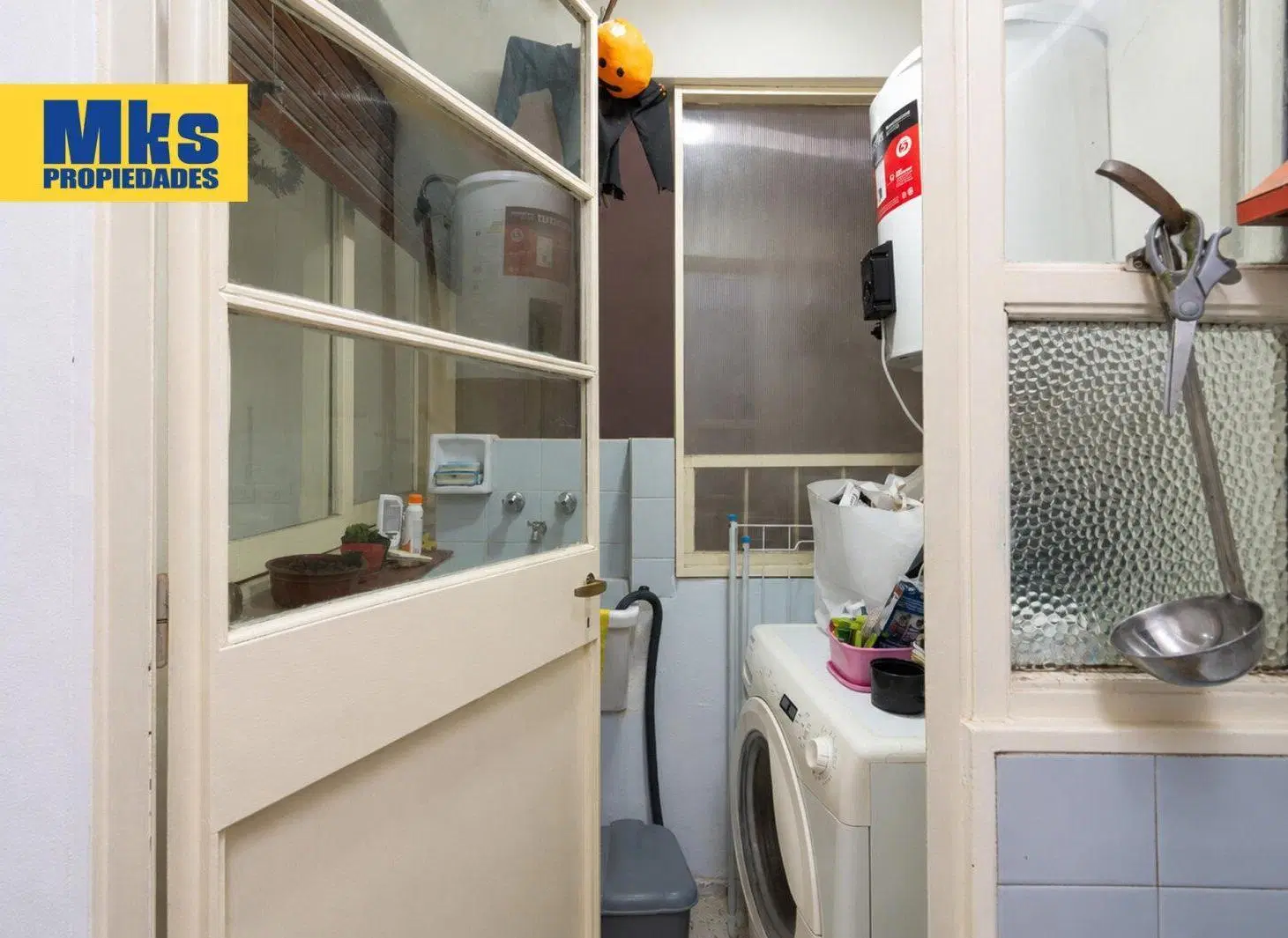 Venta. 2 ambientes. Con Baulera. Barracas. 3