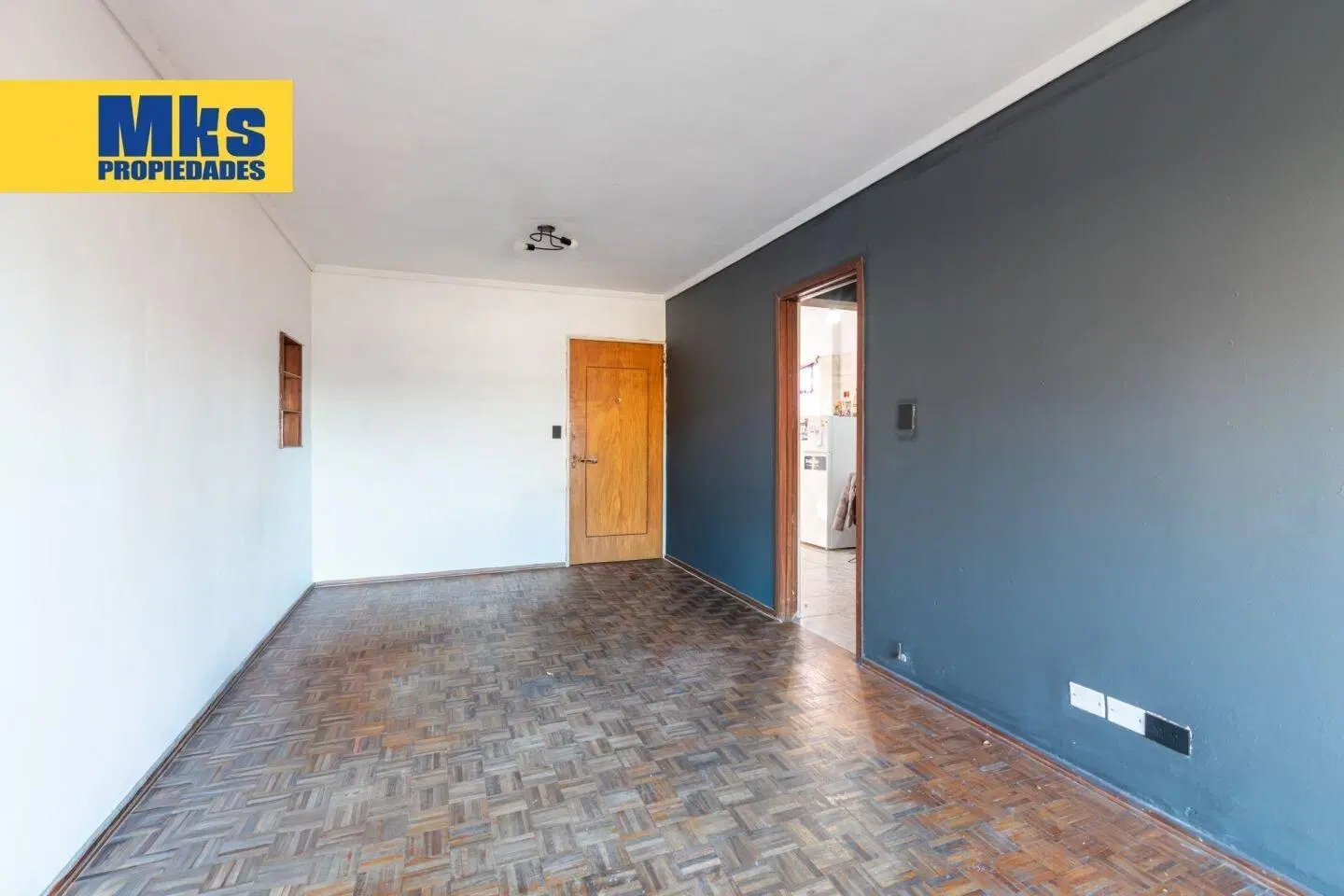 Venta. 3 ambientes. La Boca. Balcon Corrido. 2