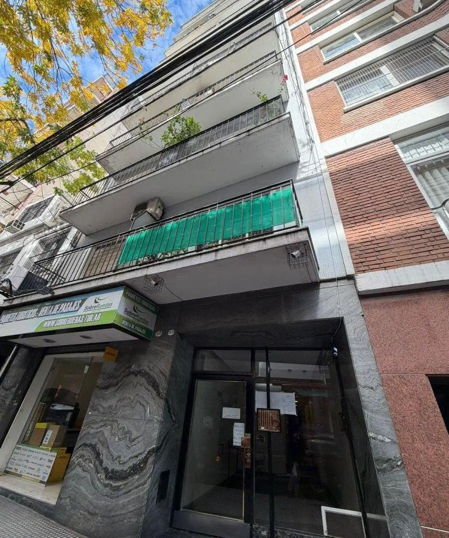 Monoambiente con balcon en Recoleta 4