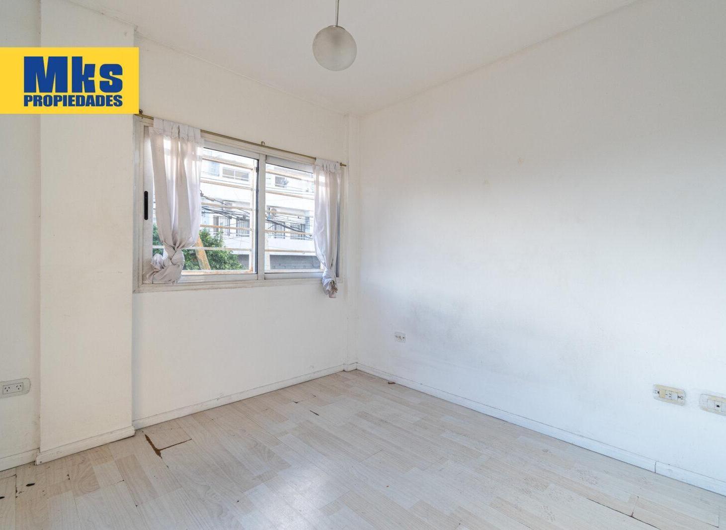 Foto de Venta. Departamento 2 ambientes. Balcon y cochera. Avellaneda., imagen 4