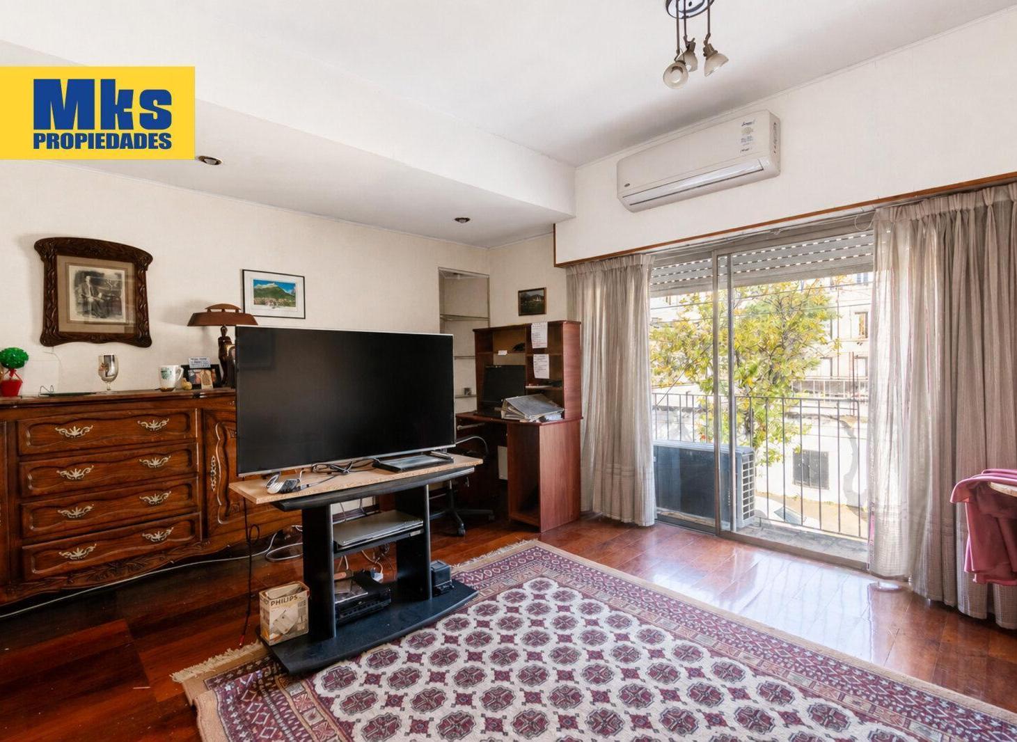 Foto de Venta. Casa. 5 dormitorios. Garaje y terraza., imagen 2