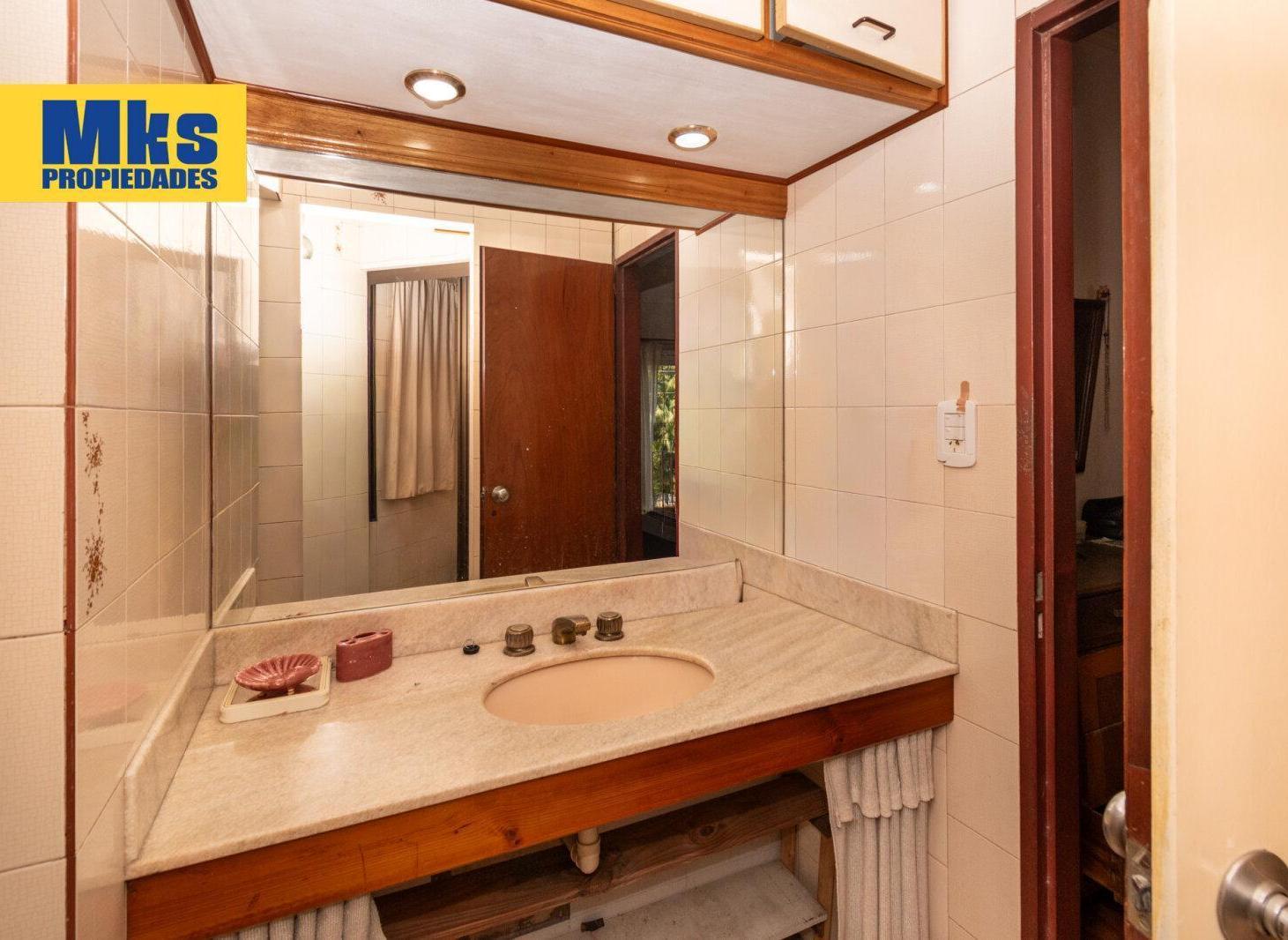 Foto de Venta. Casa. 5 dormitorios. Garaje y terraza., imagen 4