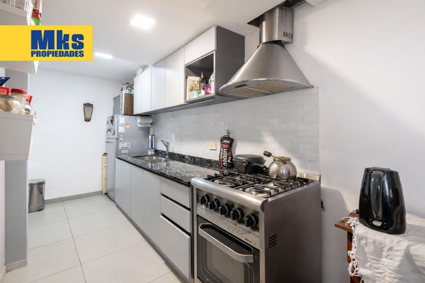 Foto de Venta. Casa 4 ambientes. Patio y Jardin. Barrio cerrado., imagen 2