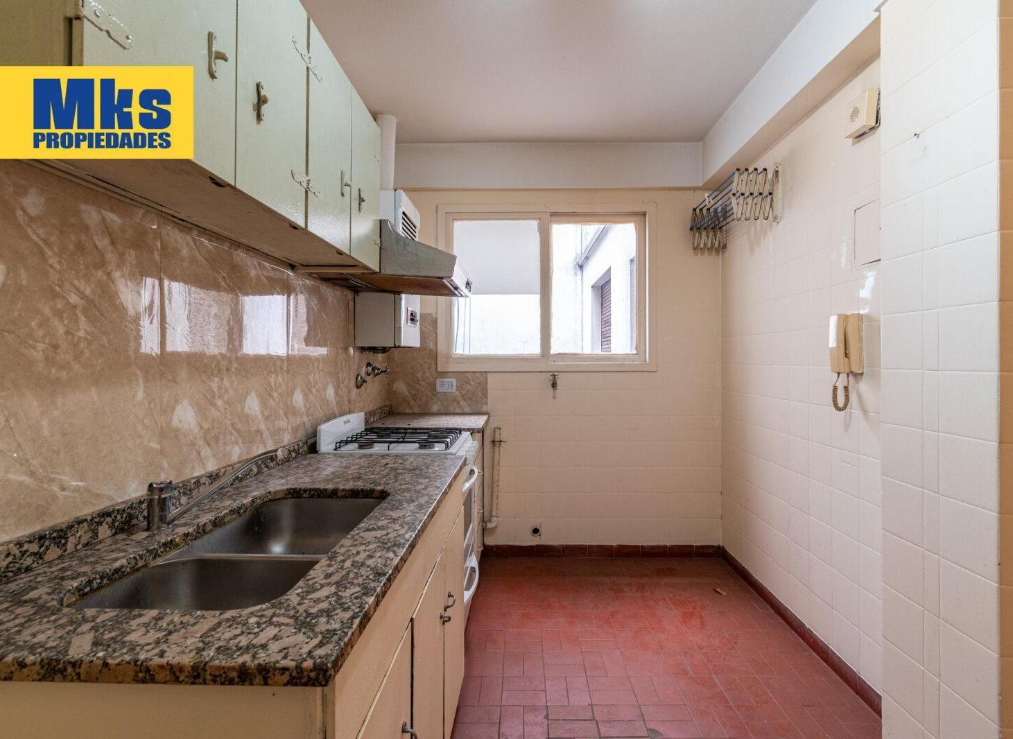 Foto de Venta. 2 ambientes sobre Av. Montes de Oca., imagen 4