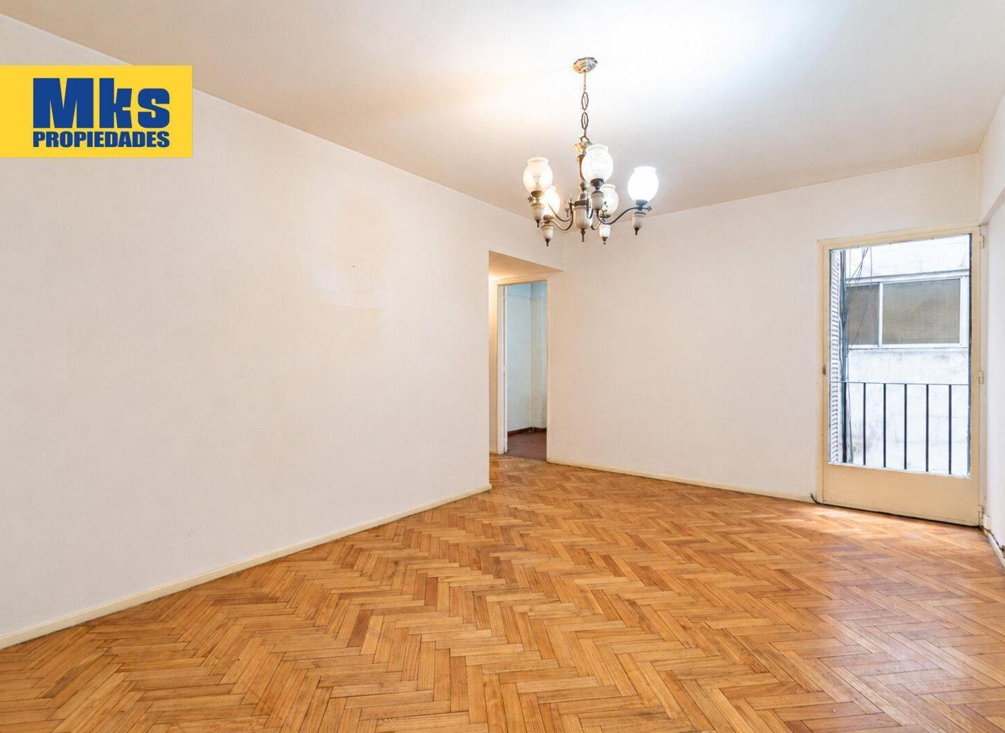 Foto de Venta. 2 ambientes sobre Av. Montes de Oca., imagen 2