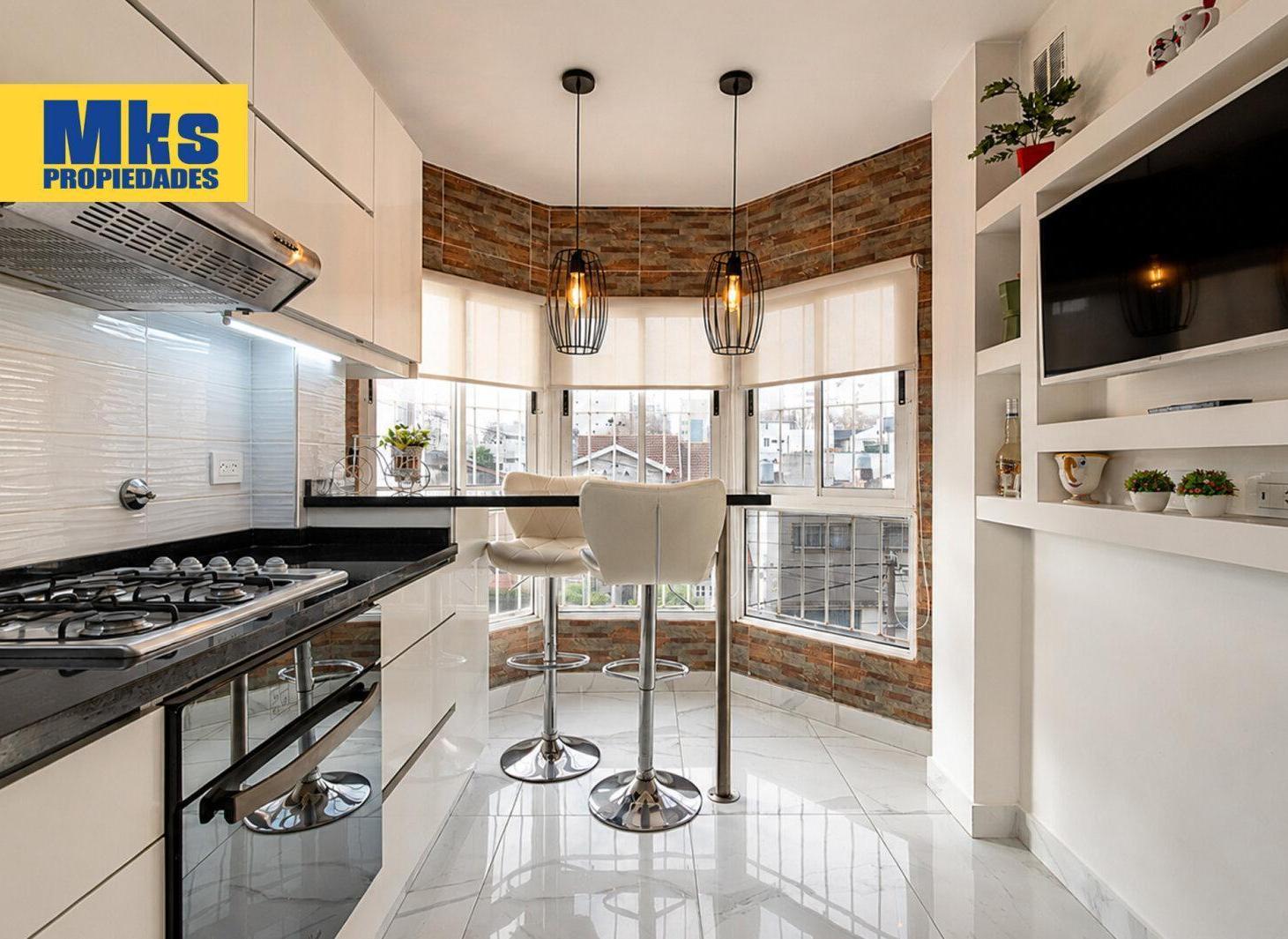 Foto de Venta. Departamento. 3 ambientes. Semipiso. Moderno. Balcon., imagen 3
