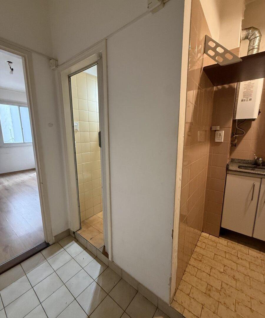 Foto de Departamento 2 ambientes en alquiler con balcon, imagen 2