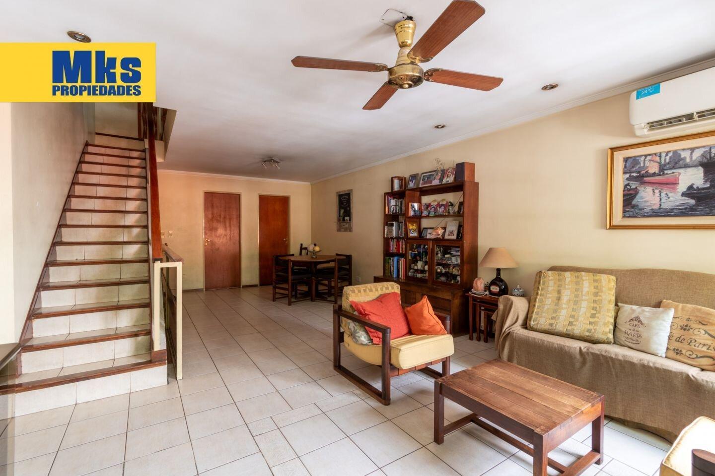 Foto de Venta Triplex. 4 ambientes.Barracas. Patio y cochera., imagen 4