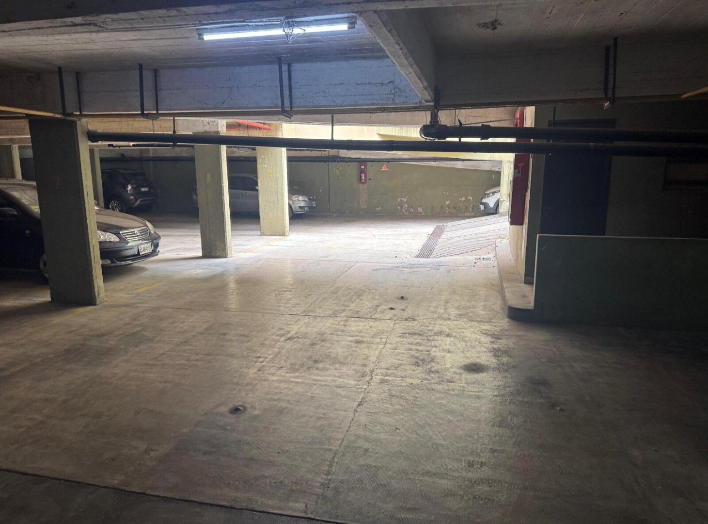 Foto de Venta. Cochera. Isabel la Catolica al 700., imagen 1