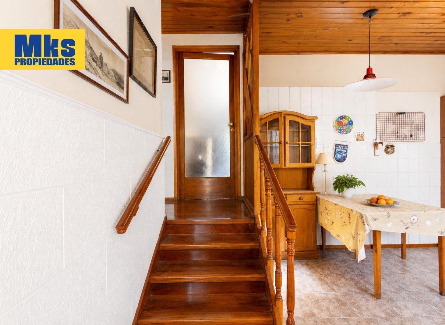 Foto de Venta casa en lote propio - dos plantas, terraza y cochera., imagen 4
