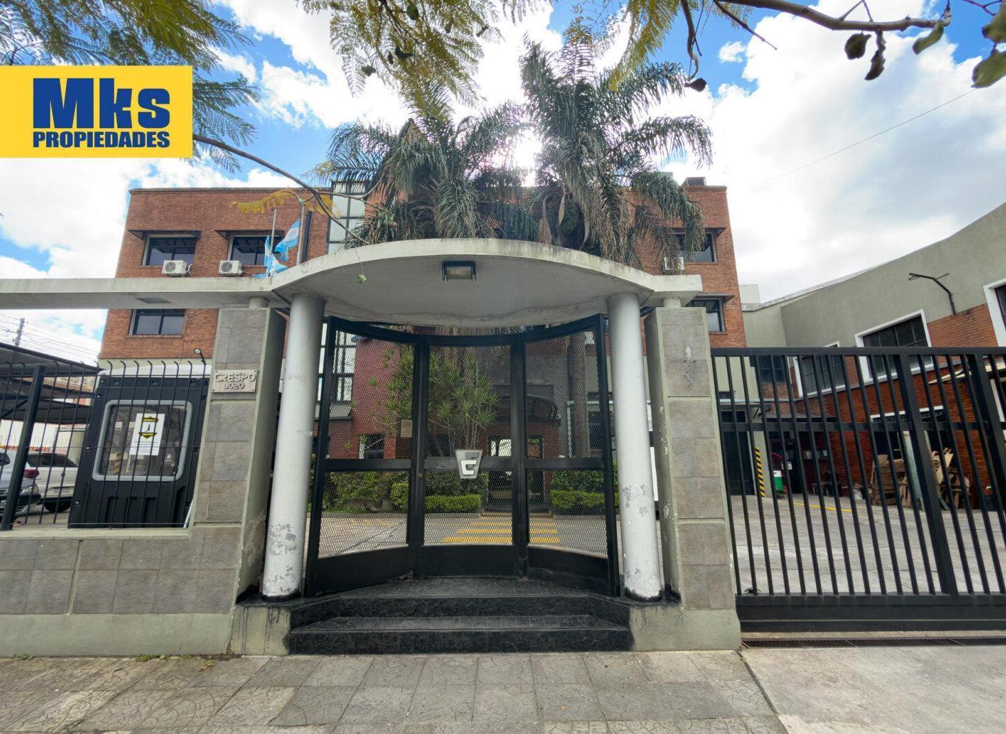 Foto de Venta. Galpon con oficinas y estacionamientos. Pompeya., imagen 4