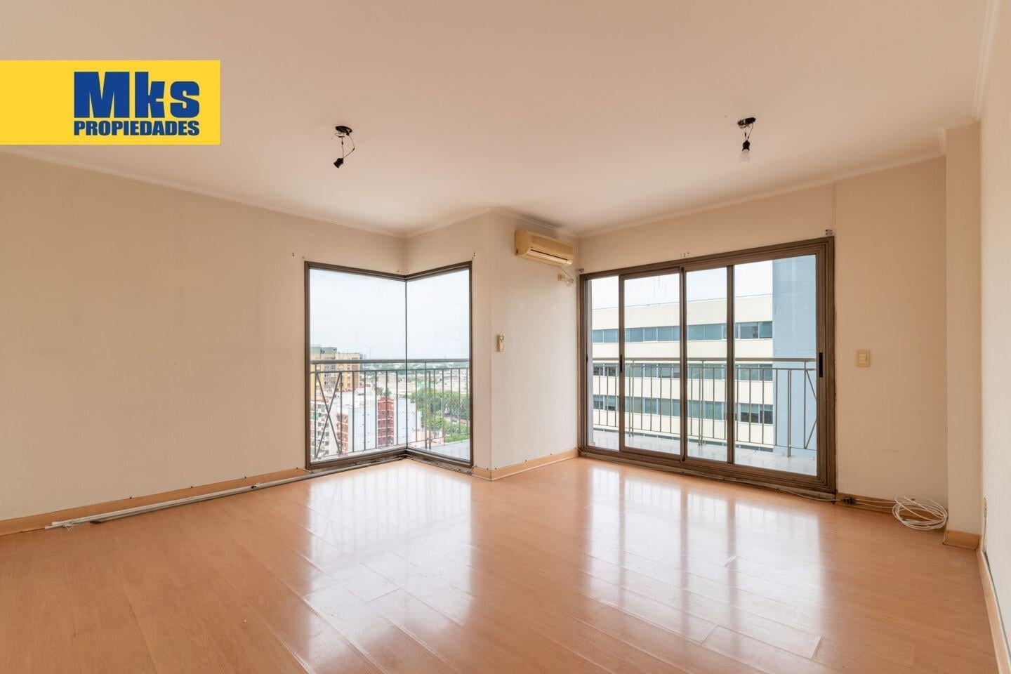 Foto de Torres Solares - 3 ambientes en alquiler. Piso alto con gran balcón, imagen 2