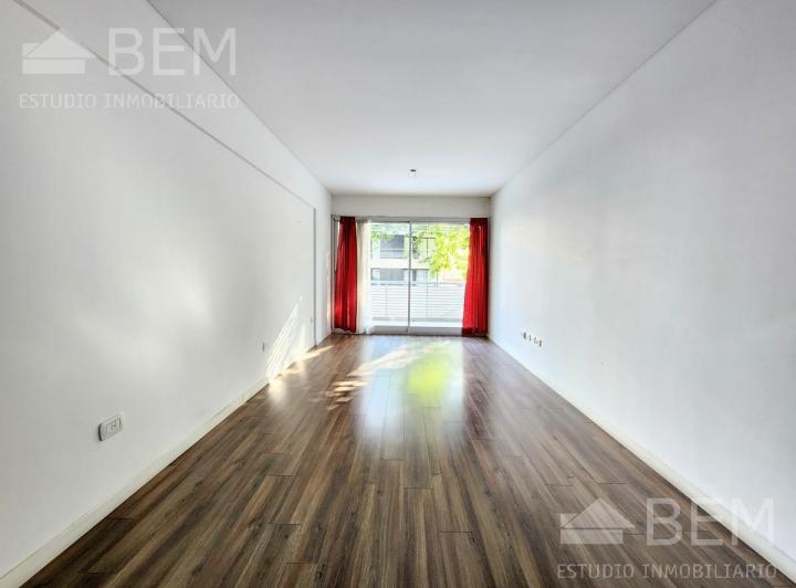 Departamento 2 ambientes con cochera - Villa Urquiza 2