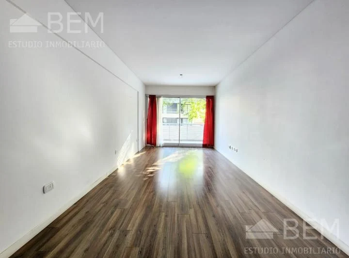 Departamento 2 ambientes con cochera - Villa Urquiza 3