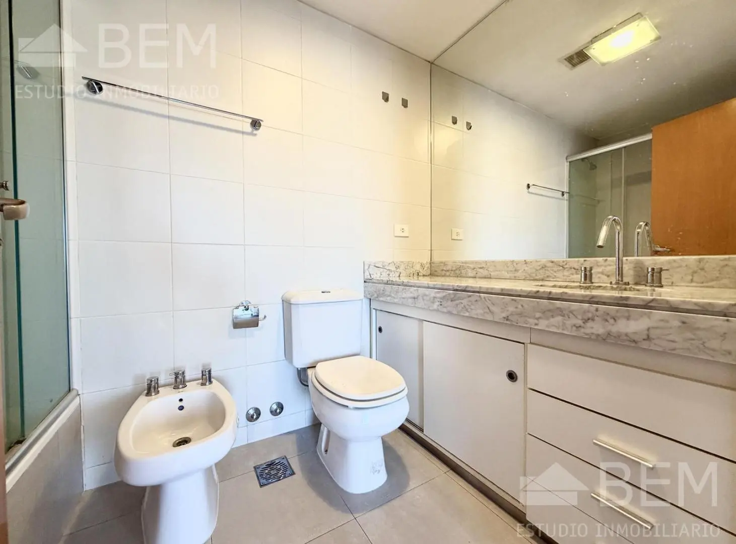 Departamento en Alquiler – Torre Promenade | 2 Dormitorios | Cochera | Vista al Río | Full Amenitie 3
