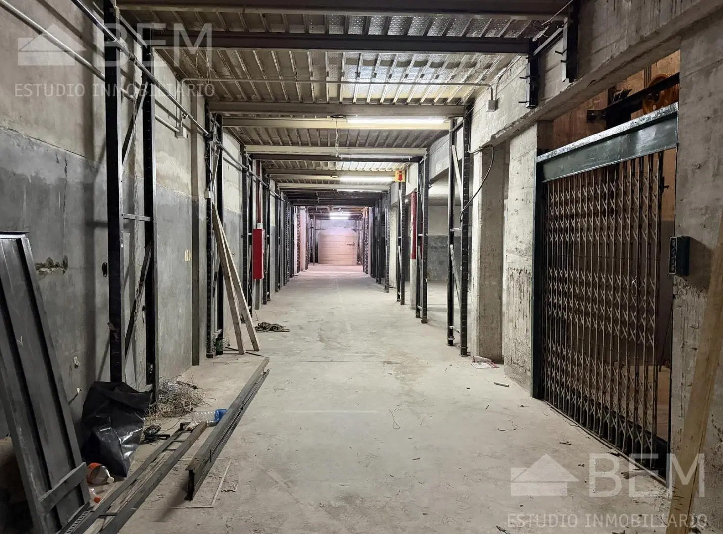 Depósito Logístico 3.300 m² | Acceso Camiones | Montacargas | Cinta Transportadora | La Paternal 3