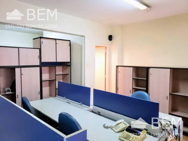 Oficina en Planta libre - Equipada 4
