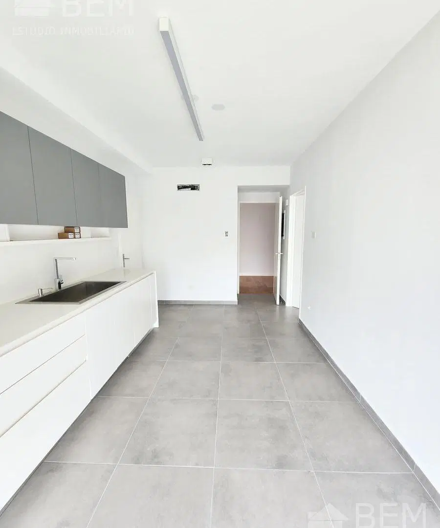 Departamento en Alquiler de 3 Dormitorios , 3 Cocheras, Full Amenities. Torre Bella . Palermo 5