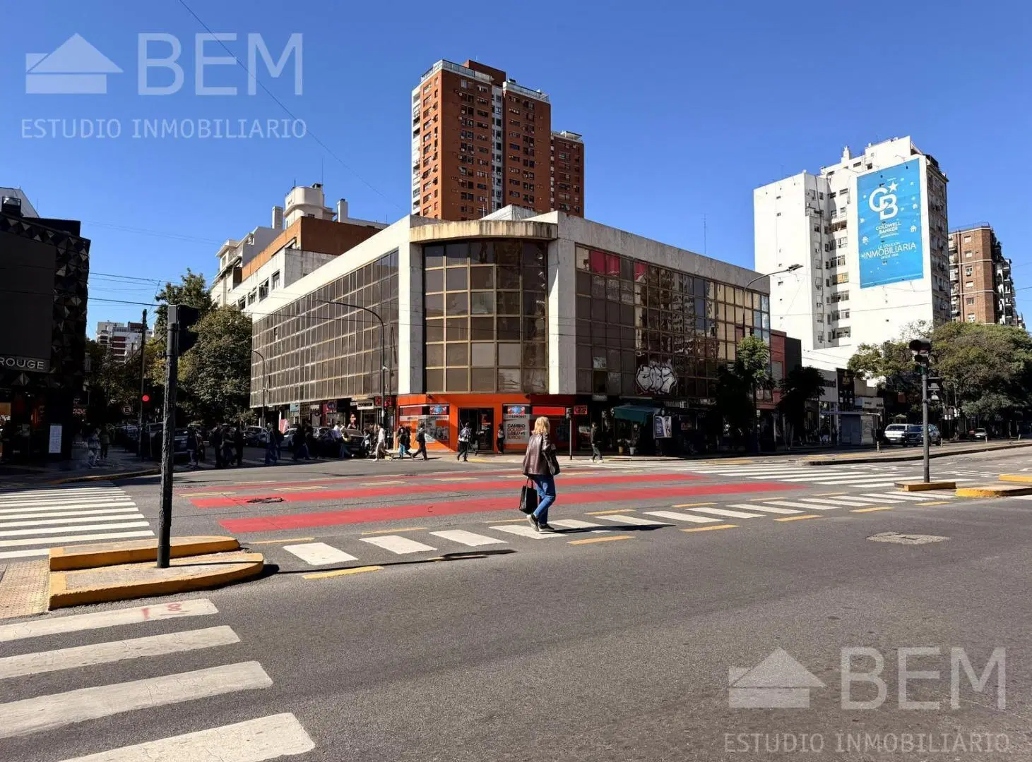 Local en Alquiler - Av. Cabildo y Pampa 4