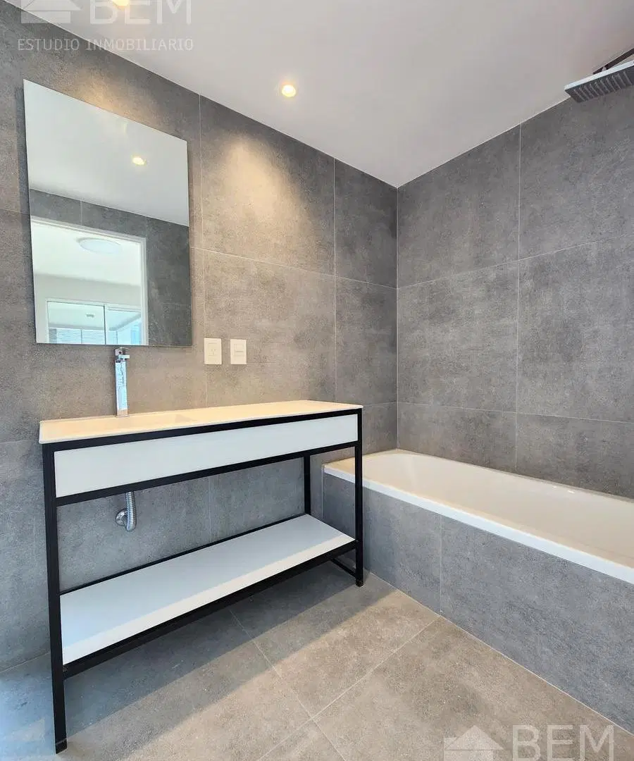 Exclusivo Departamento de 3 Dormitorios en Torre Bella! Con Cochera 5