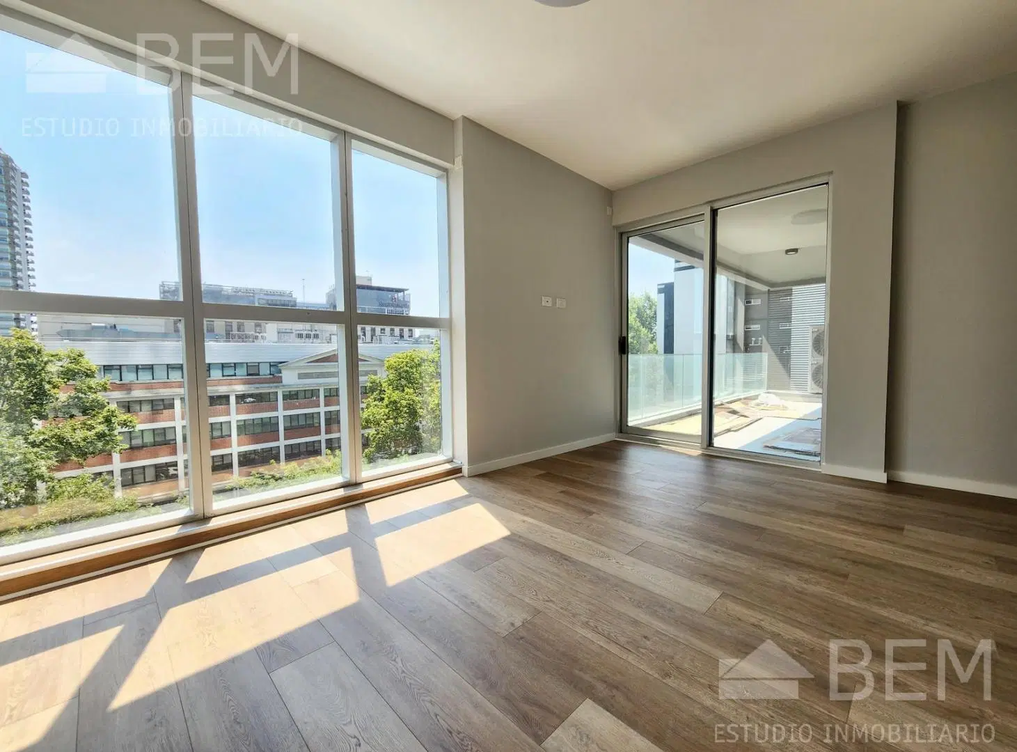 Exclusivo Departamento de 3 Dormitorios en Torre Bella! Con Cochera 1