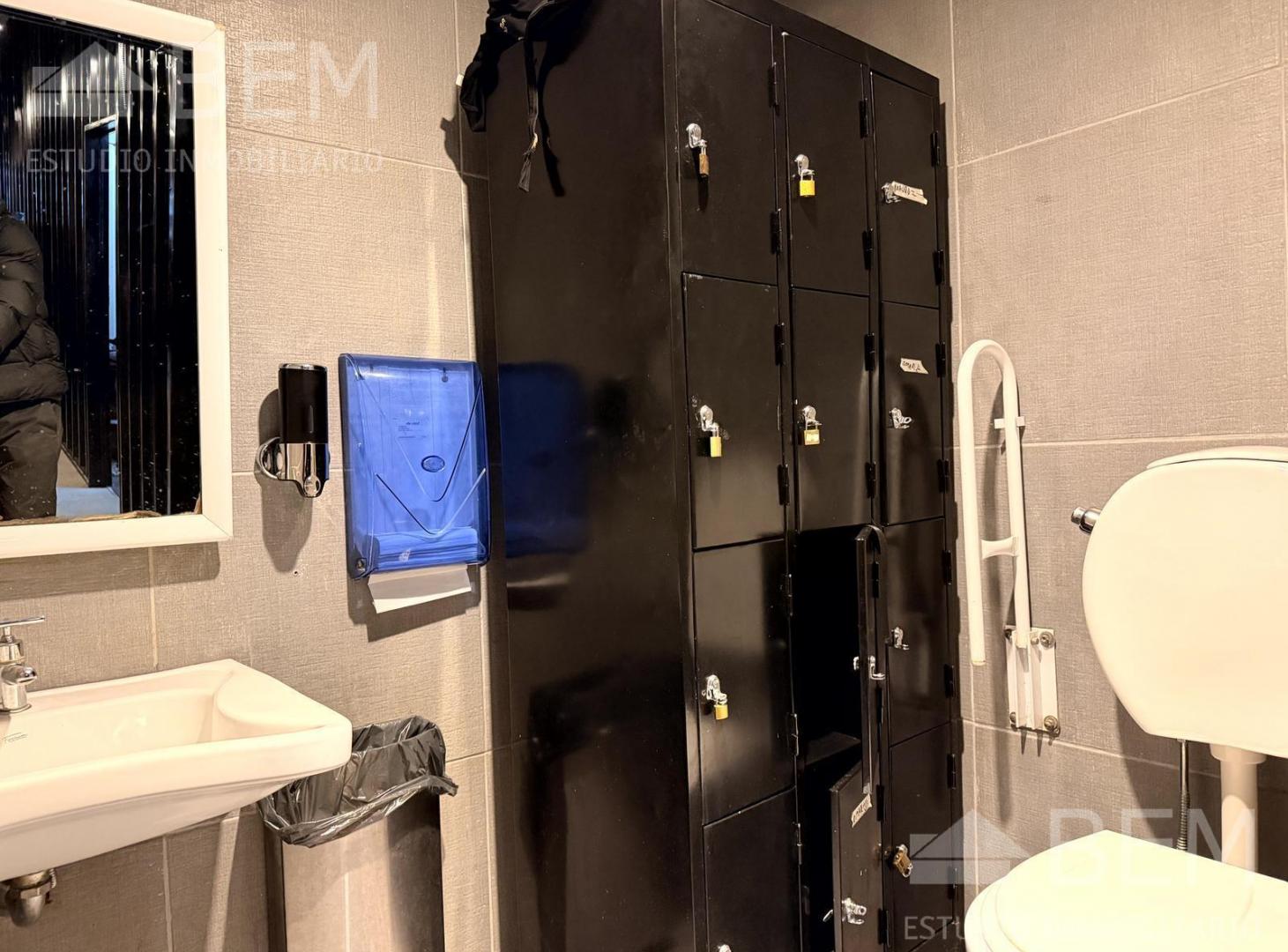 Foto de Excelente Local en Alquiler Torre Bellini Esmeralda, imagen 5