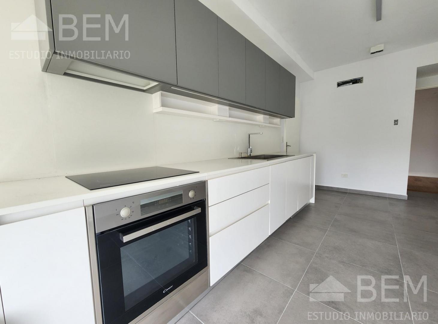 Foto de Departamento en Alquiler de 3 Dormitorios , 3 Cocheras, Full Amenities, imagen 5
