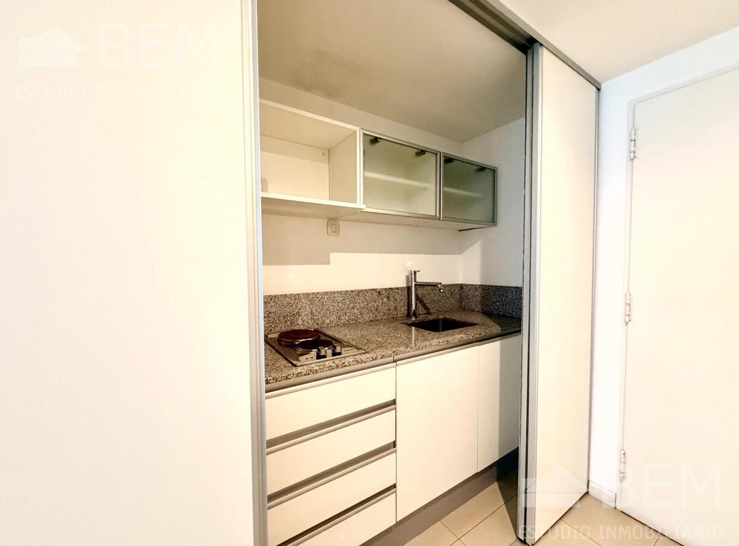 Foto de Alquiler - Departamento Apto Profesional - Cabildo y Olleros - Seg 24hs, imagen 2