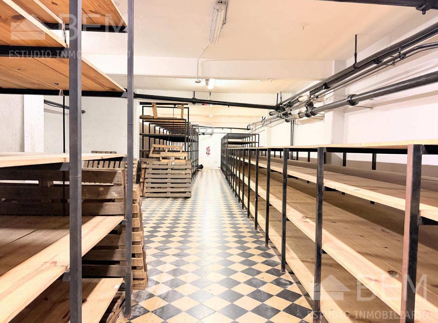 Foto de Local Comercial - Deposito en Venta, imagen 2