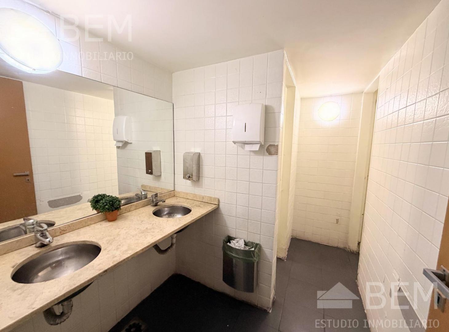 Foto de Local 200 m² en Av. Santa Fe al 900 – Retiro – Apto Gastronomía, imagen 5