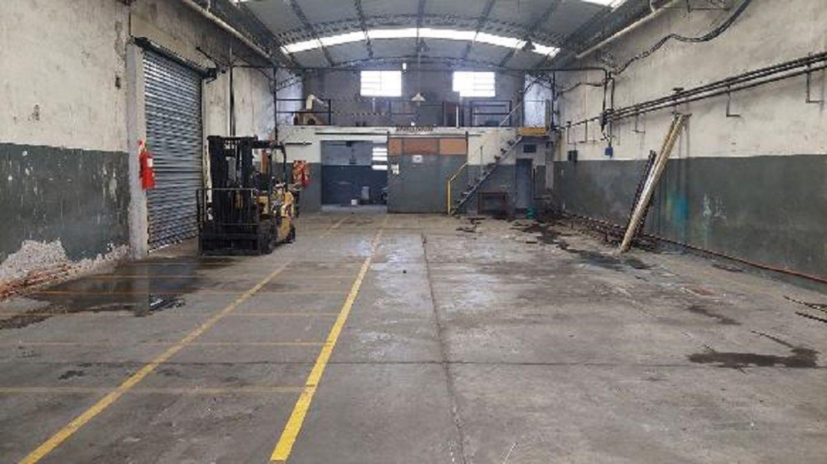 Foto de VENDO Galpon de 330 m2 en Carapachay / Munro, imagen 5