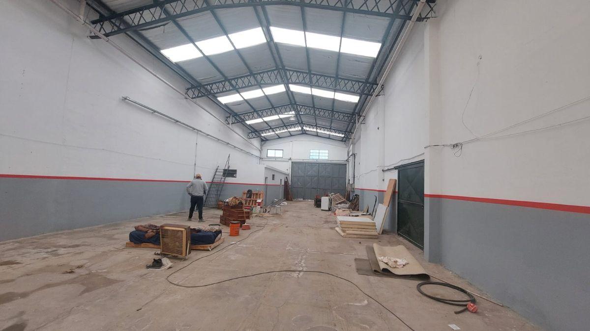 Foto de ALQUILO Galpón de 530 m2 en San Andrés, imagen 3