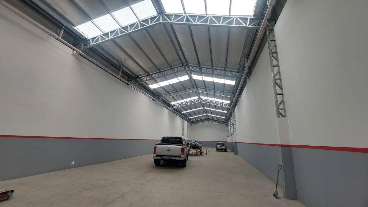 Foto de ALQUILO Galpón de 600 m2 en San Andrés, imagen 3