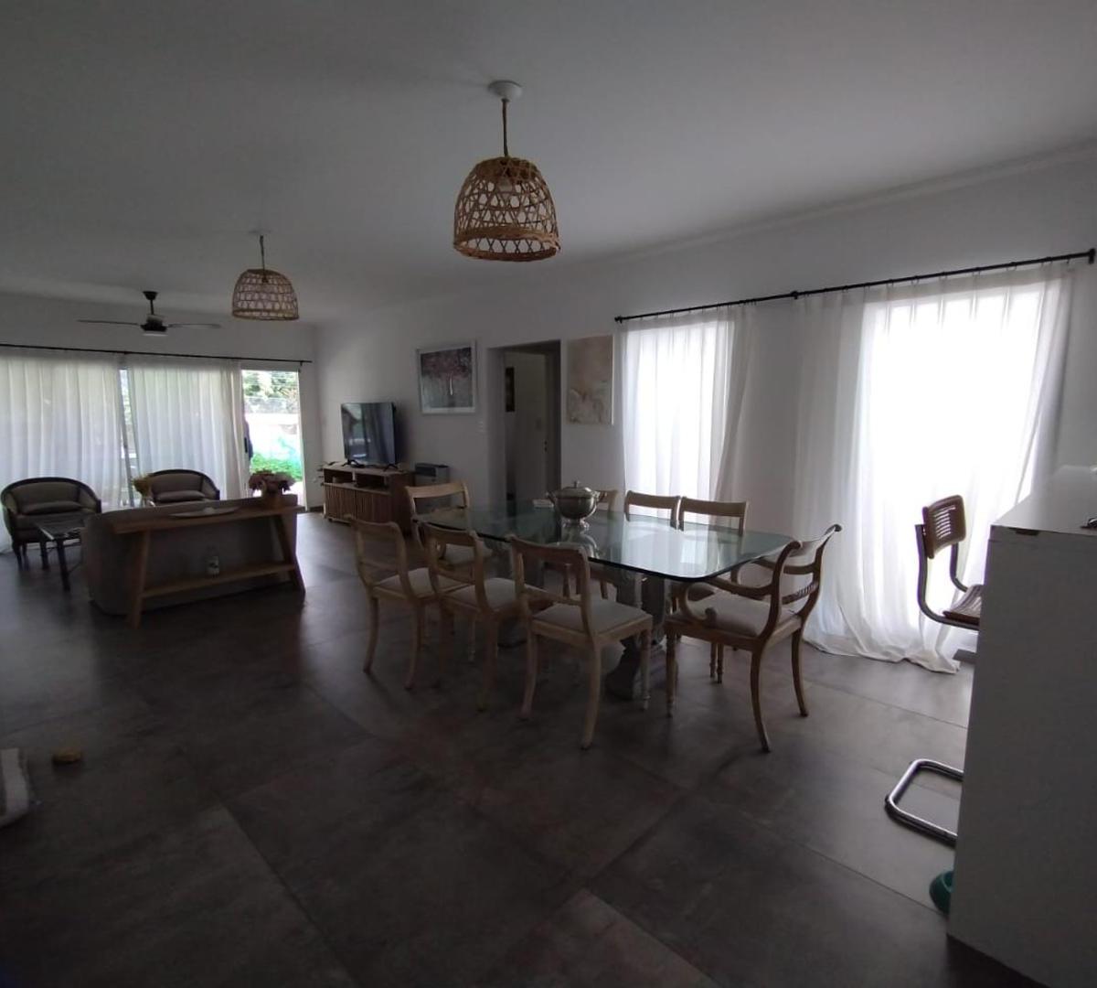 Casa en Venta Barrio El Sauce, Muñiz 2
