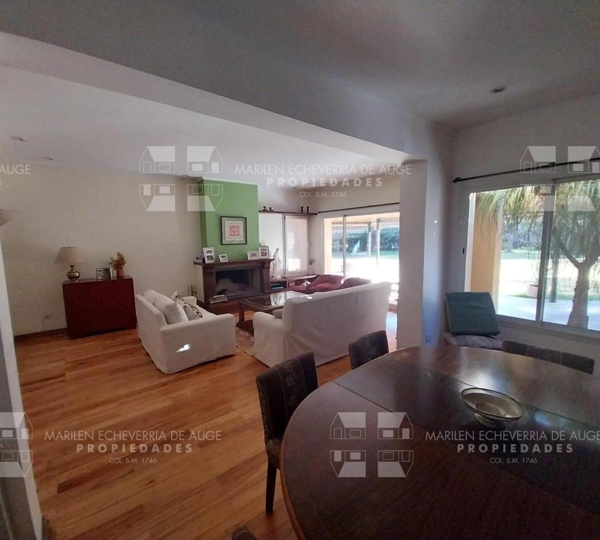 Casa en Venta Barrio Los Berros I 4