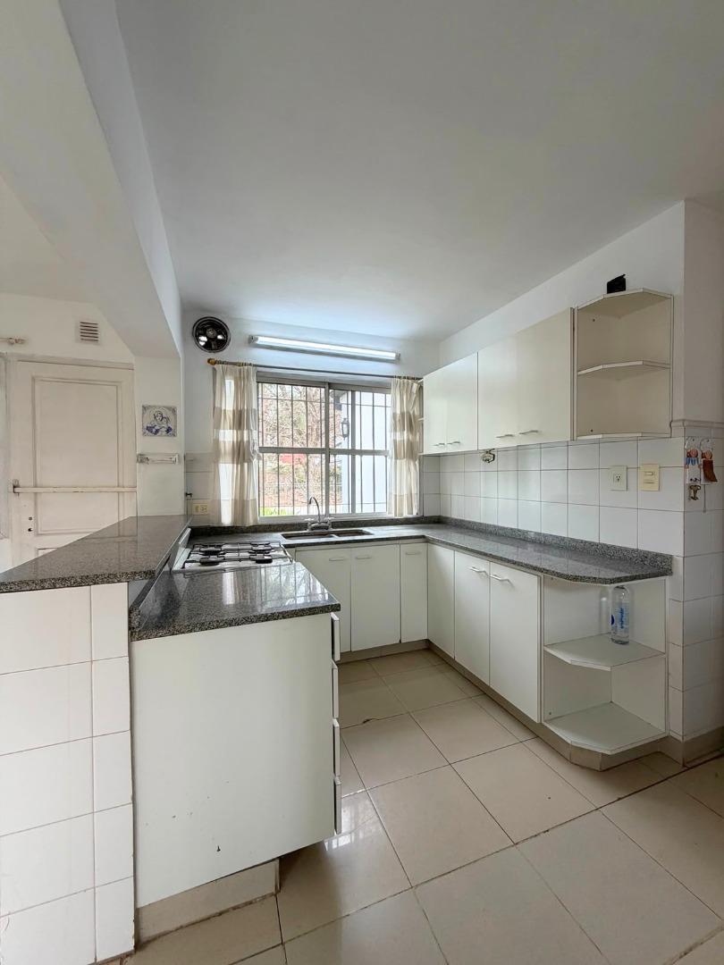 Foto de Casa en venta en muñiz en una planta, imagen 4