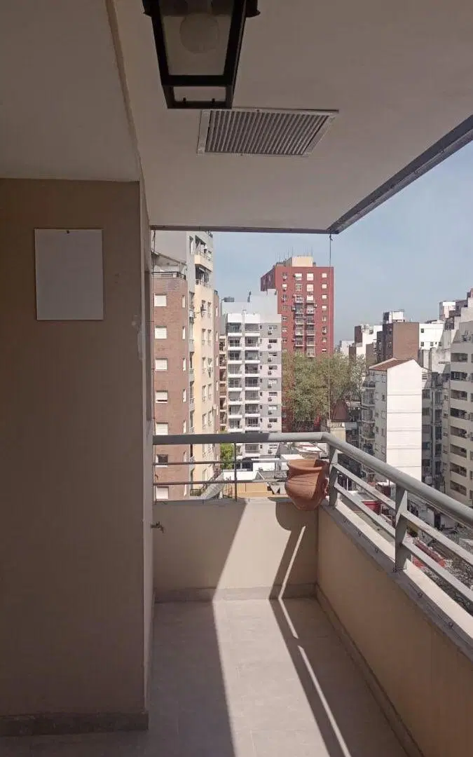 VENTA DEPARTAMENTO 2 AMBIENTES BALCON ATERRAZADO PARRILLA 4
