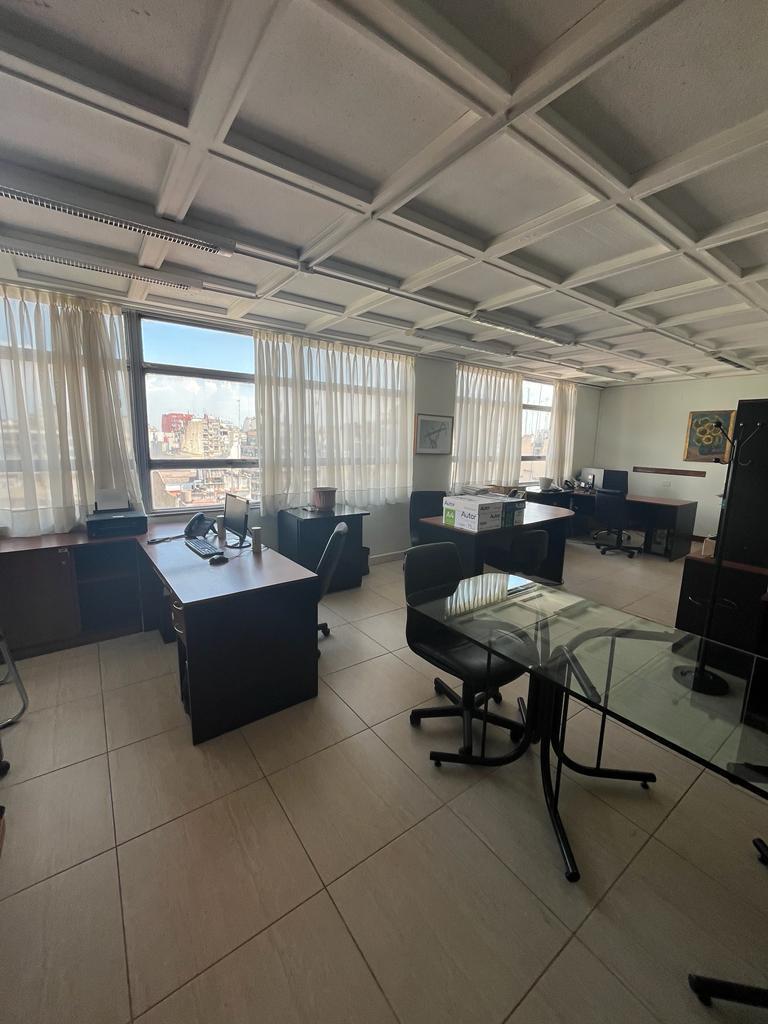 Oficina en Venta - 250 m² - Monserrat Centro Excelente Estado 3