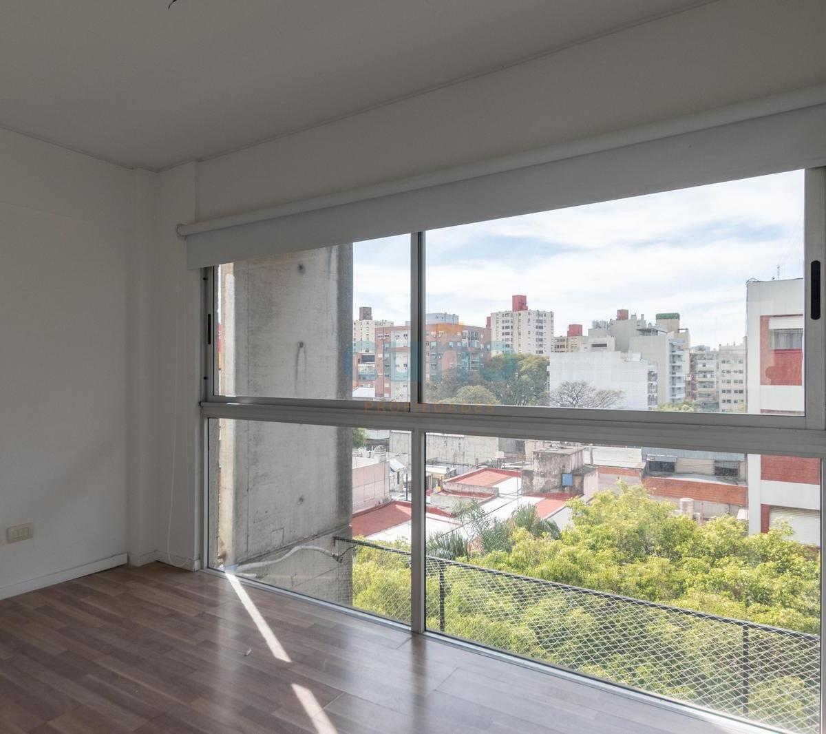 Duplex 4 Ambientes con Cochera! Amenities - Maure y Alvarez Thomas 4