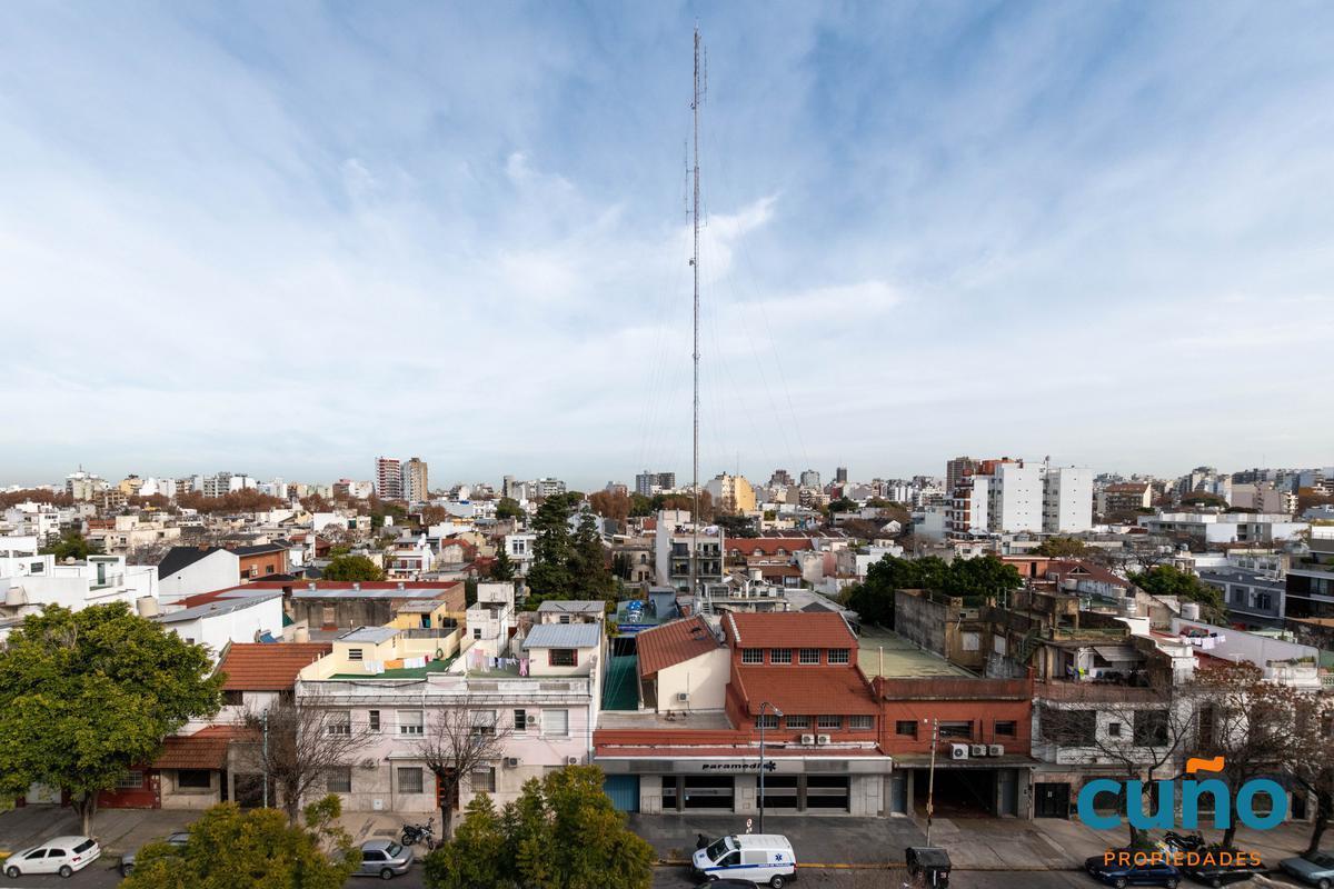 Tres Ambientes y Cochera! Donado Holmberg 4