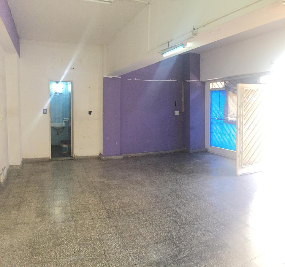 VENTA LOCAL MONSERRAT