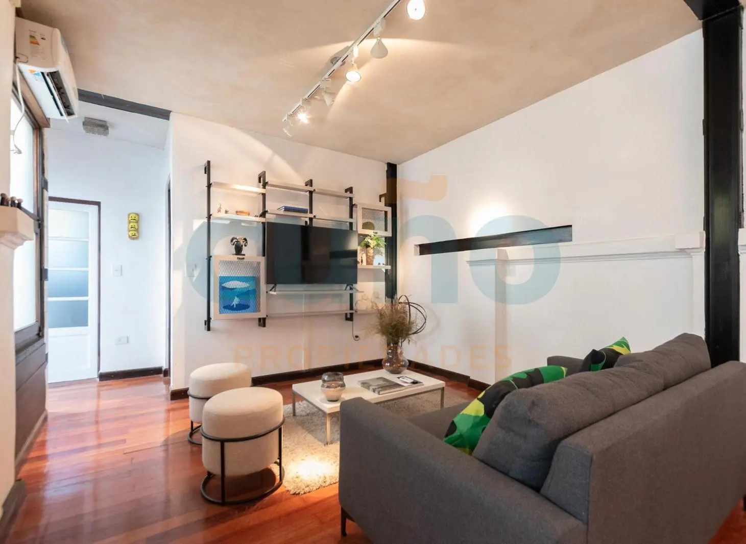 2 ambientes de estilo! Cochera espacio y terraza propia!! Belgrano R 4
