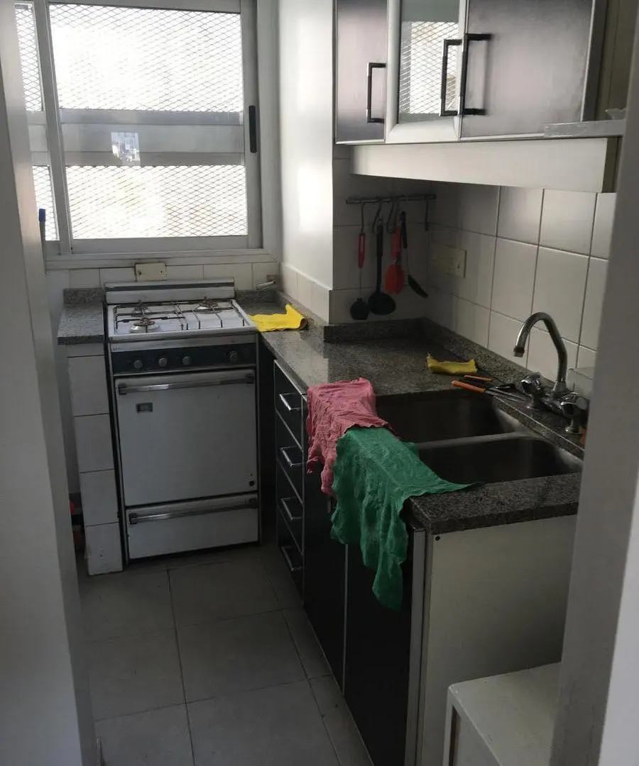 VENTA 2 AMB RECOLETA AL FRENTE PISO ALTO. APTO CREDITO 3
