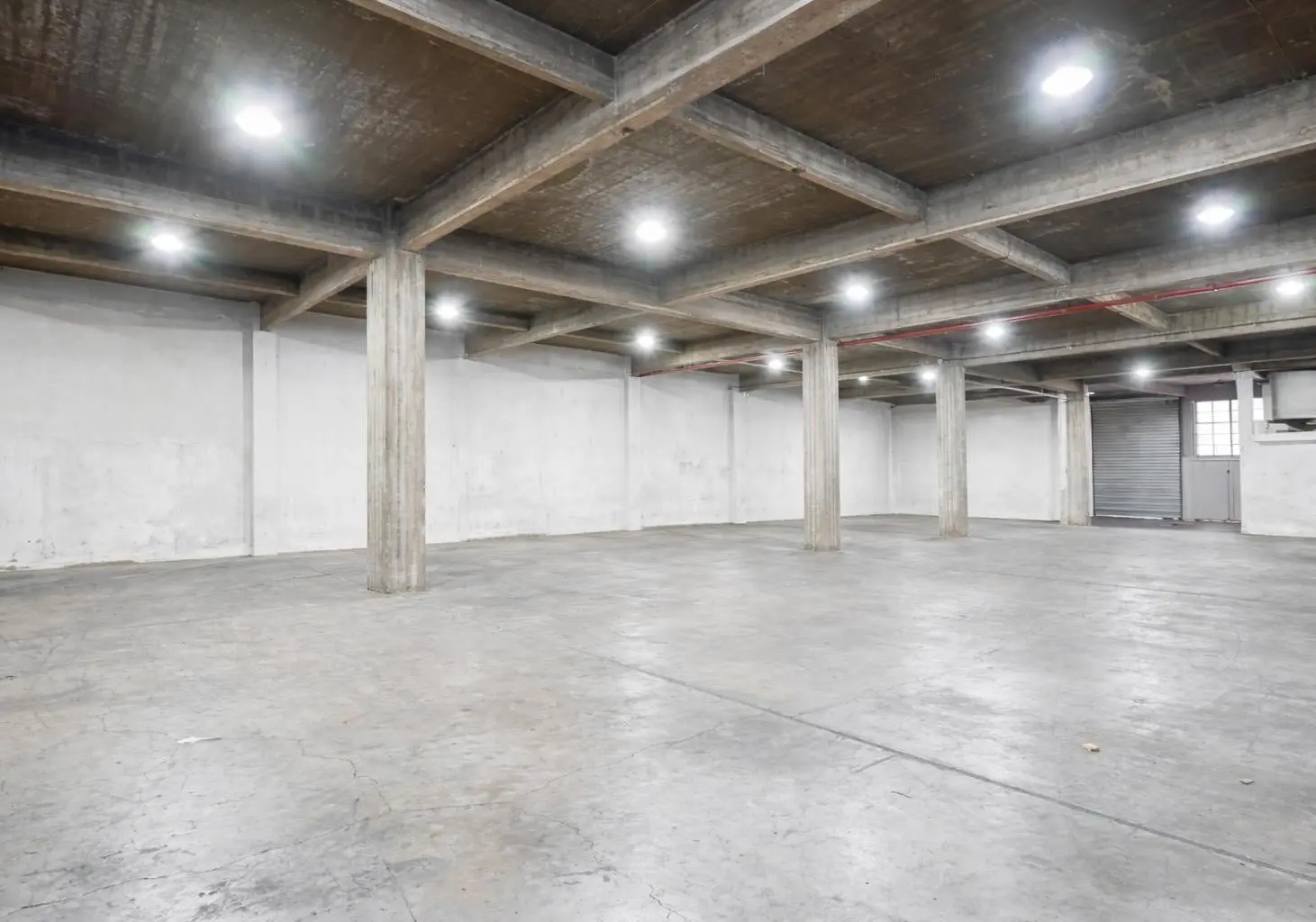 Deposito 2250m2!  Caballito - Flores 5