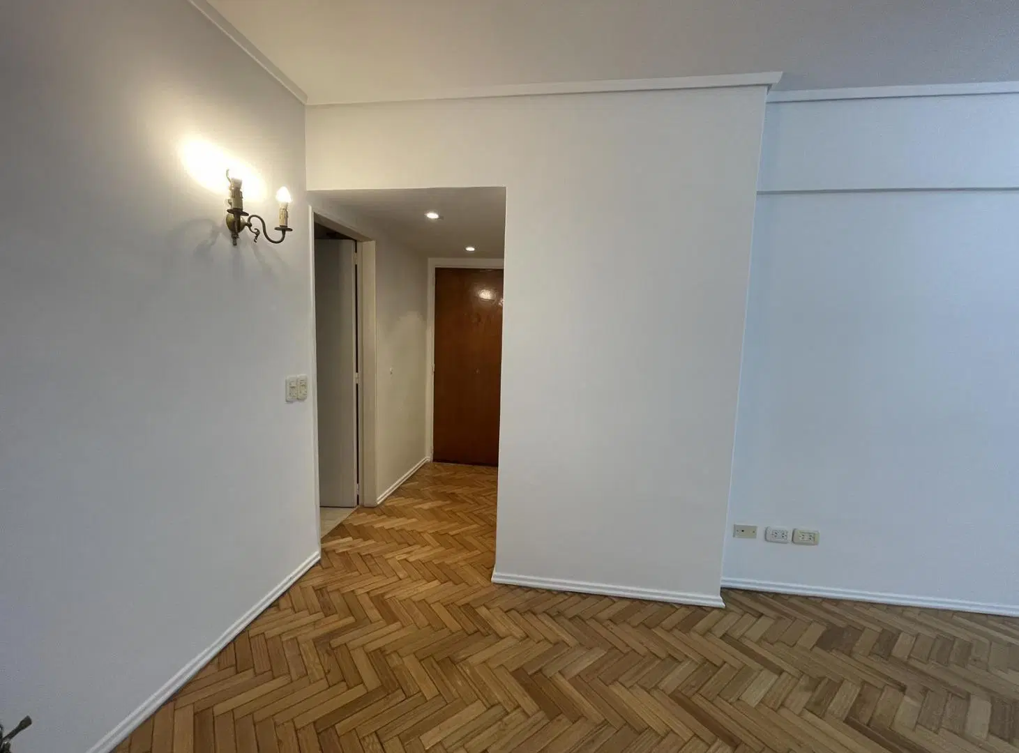 Alquiler CUATRO AMBIENTES CON DEPENDENCIA Recoleta 3
